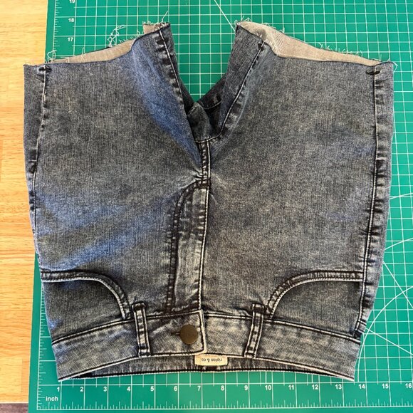 Ripton Black Acid Cutoff Jean Shorts (Jorts), Women's 25 - Picture 5 of 6